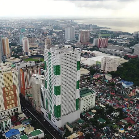 Green Residences Penthouse Suite